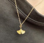  Naszyjnik z zawieszką miłorząb  srebrny pozłacany Lumi Cosi